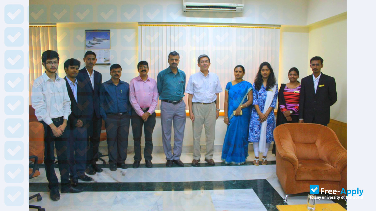 Photo de l’Shri Ramdeobaba Kamla Nehru Engineering College #2