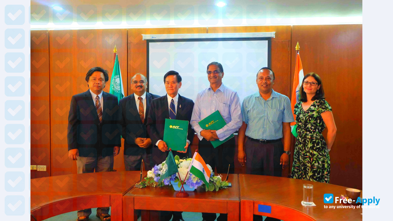 Foto de la Don Bosco University Azara Guwahati #28