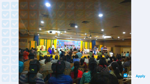 Saurashtra University photo #3