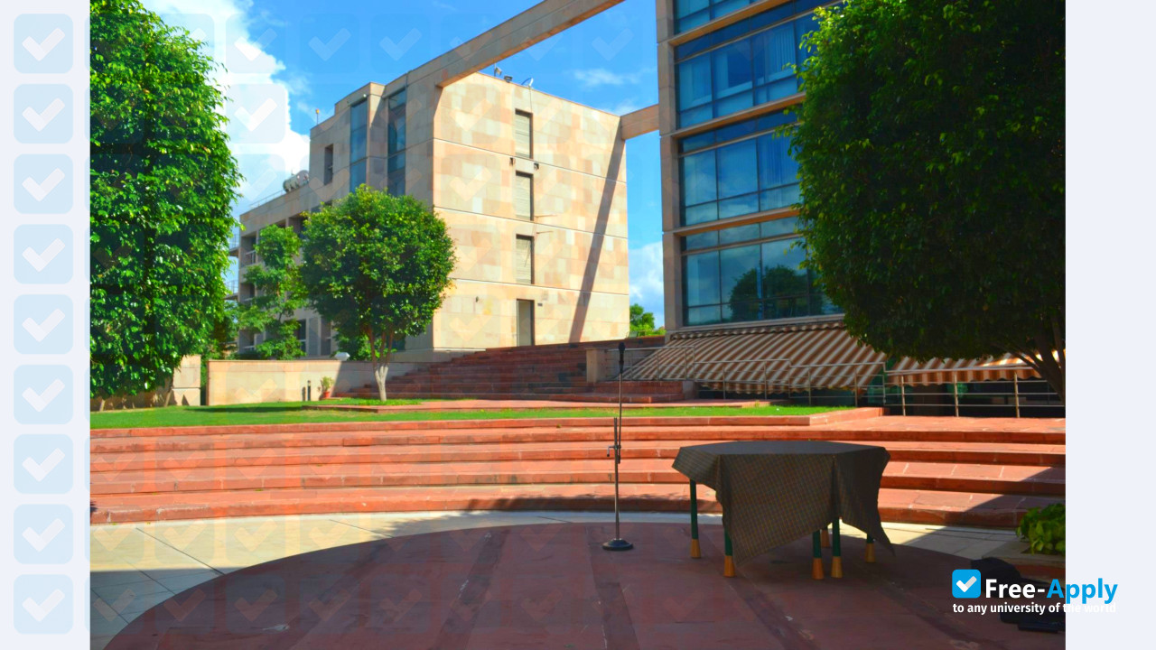 Photo de l’Teri University #4