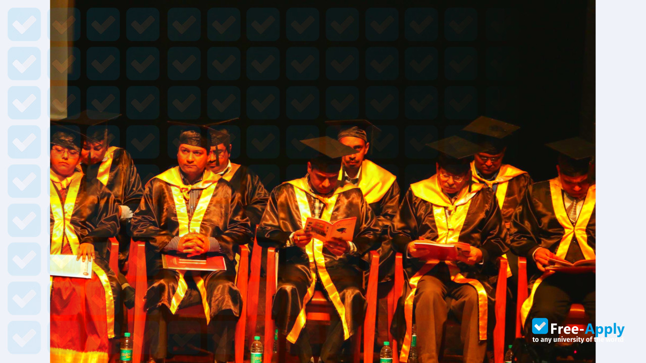 Foto de la Indian Institute of Management Rohtak #4