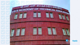 Miniatura de la JSS Academy of Technical Education #9