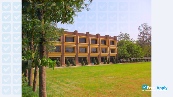 Institute of Management Technology Ghaziabad photo #10