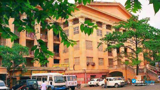 Medical College and Hospital Kolkata фотография №14