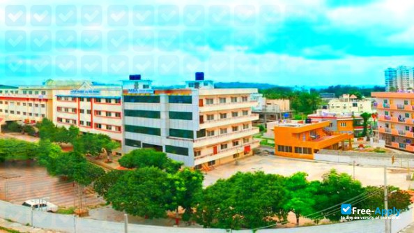 Medical College and Hospital Kolkata photo #14