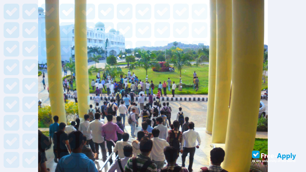 Foto de la Maulana Azad National Urdu University #9