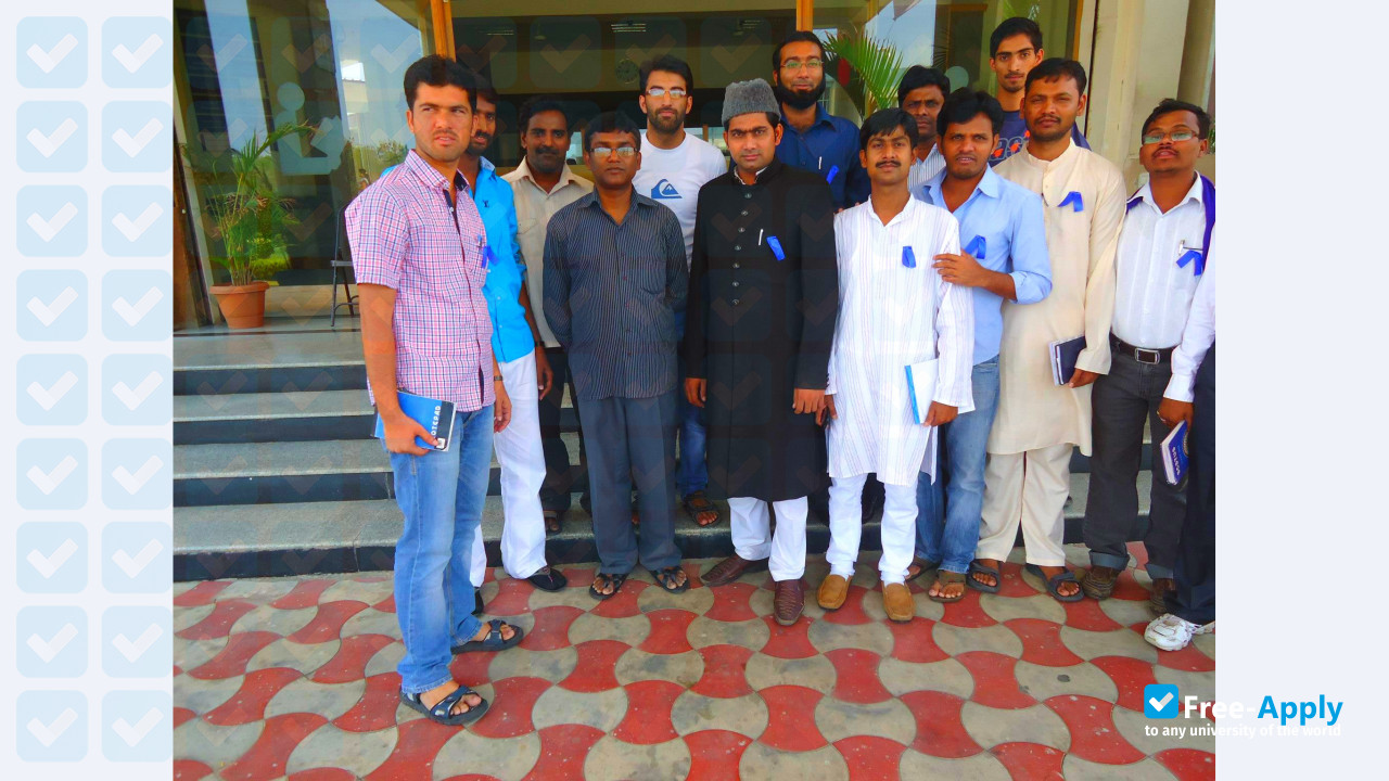 Foto de la Maulana Azad National Urdu University #18
