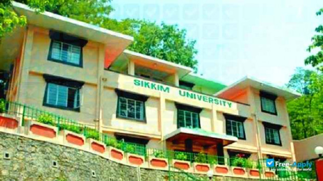 Sikkim University фотография №1