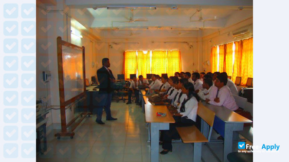 Foto de la Tripura University #11