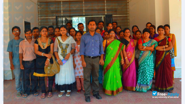 Foto de la Tripura University #5