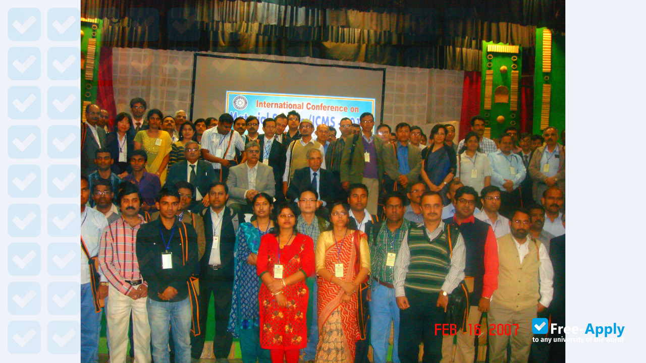 Foto de la Tripura University #7