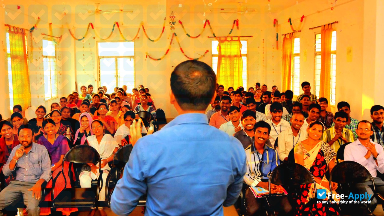 Photo de l’Yogi Vemana University #6