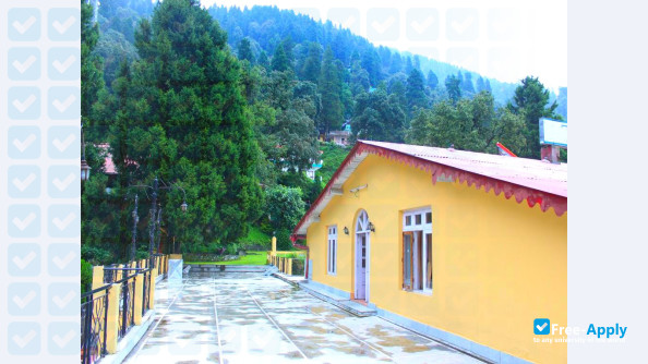 Foto de la Kumaun University Nainital #10