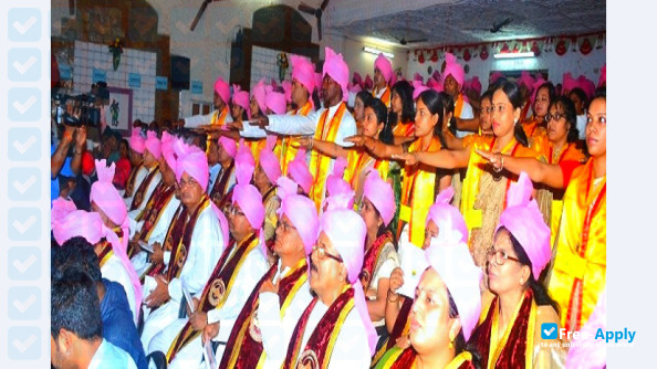 Foto de la Pandit Ravishankar Shukla University #9