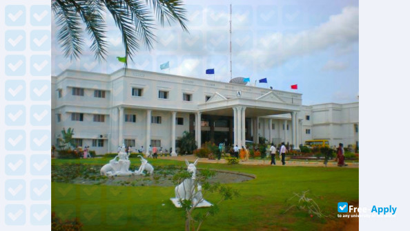 Photo de l’Sri Sairam Engineering College #6