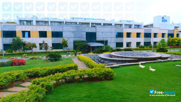 Foto de la International Institute of Information Technology Bangalore #3