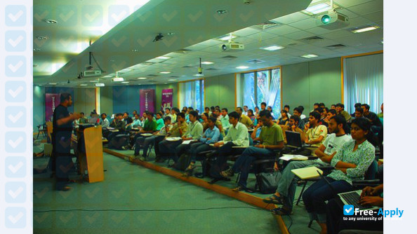 Foto de la International Institute of Information Technology Bangalore #4