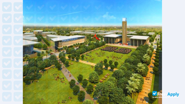 Shiv Nadar University фотография №3