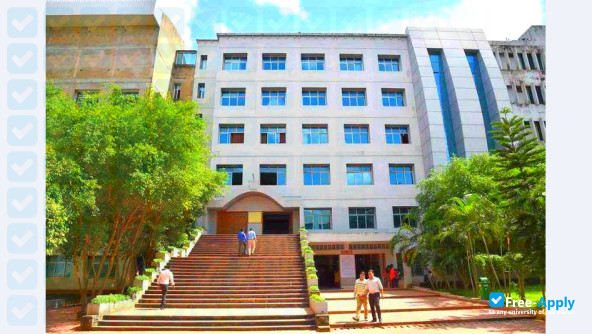 Foto de la Silicon Institute of Technology #2