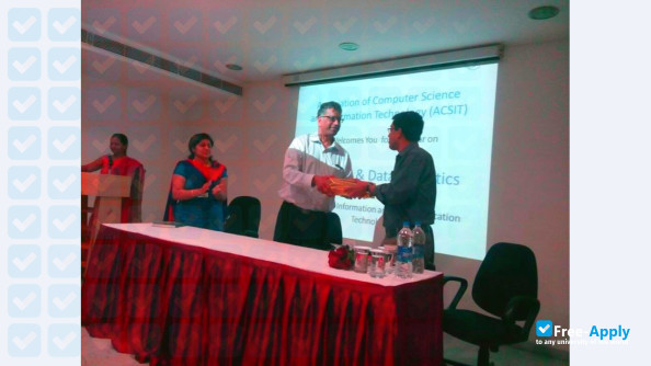 Indus University photo #4