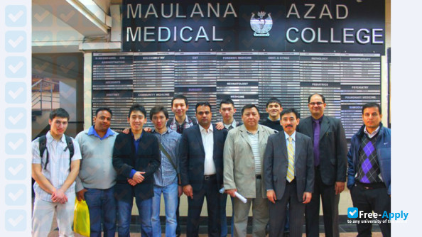 Photo de l’Maulana Azad Medical College #6