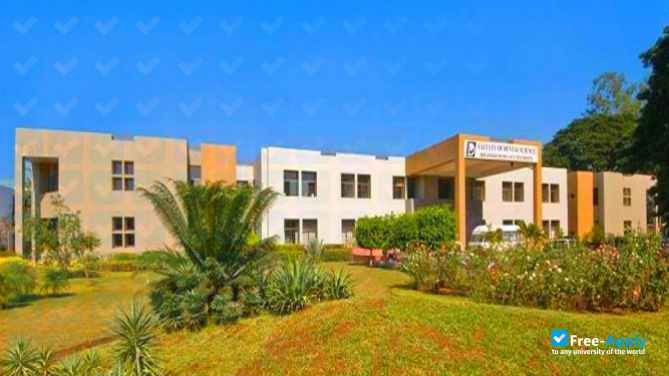 Photo de l’Dharmsinh Desai University (D D Institute of Technology) #3