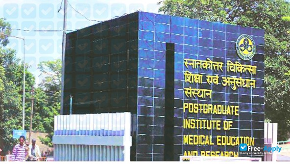 Photo de l’Postgraduate Institute of Medical Education and Research #2