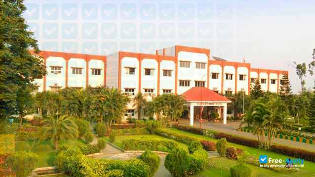 R M K Engineering College photo #1