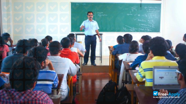 Foto de la Sardar Patel Institute of Technology #1