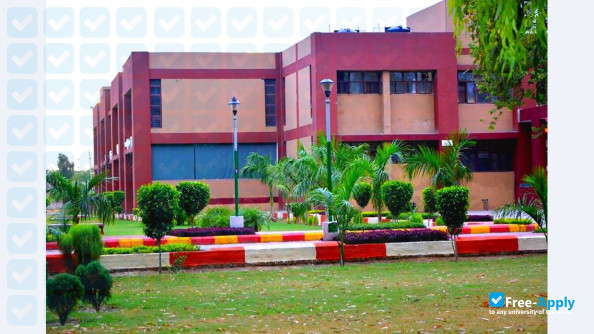 Shaheed Bhagat Singh College of Engineering & Technology фотография №8