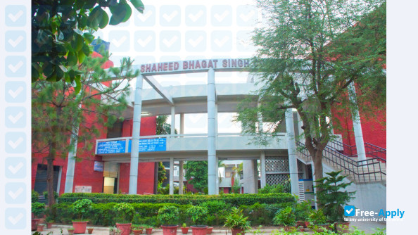 Shaheed Bhagat Singh College of Engineering & Technology фотография №1