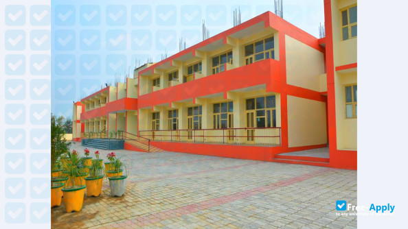 Shaheed Bhagat Singh College of Engineering & Technology фотография №5