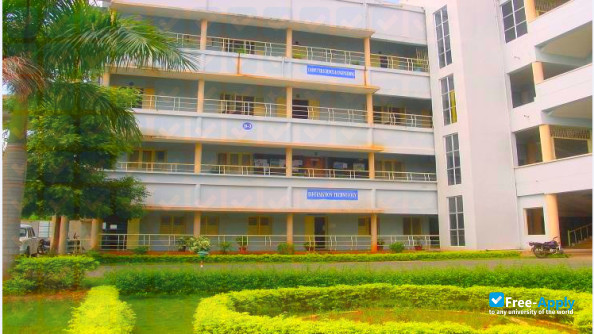 Gayatri Vidya Parishad College of Engineering фотография №3