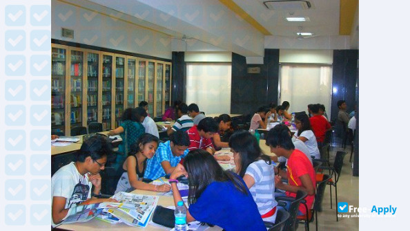 Mithibai College photo #5