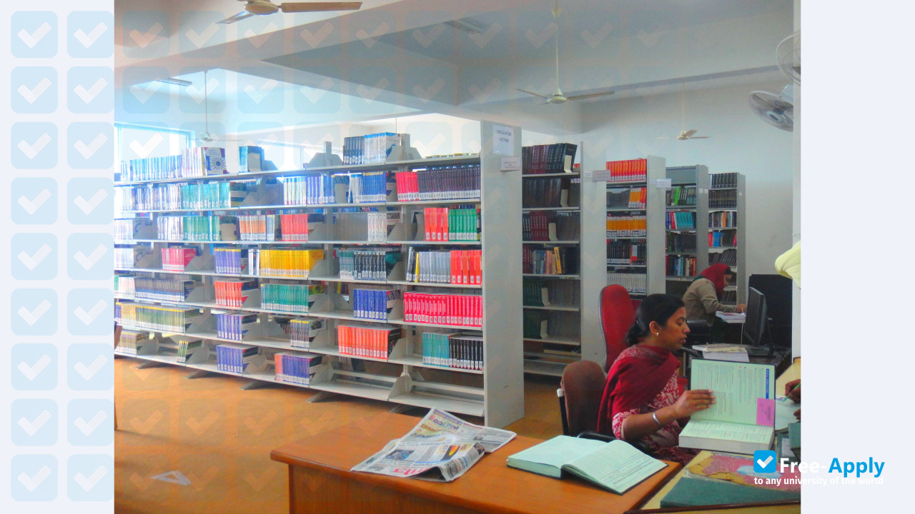 Sri Guru Granth Sahib World University photo #10