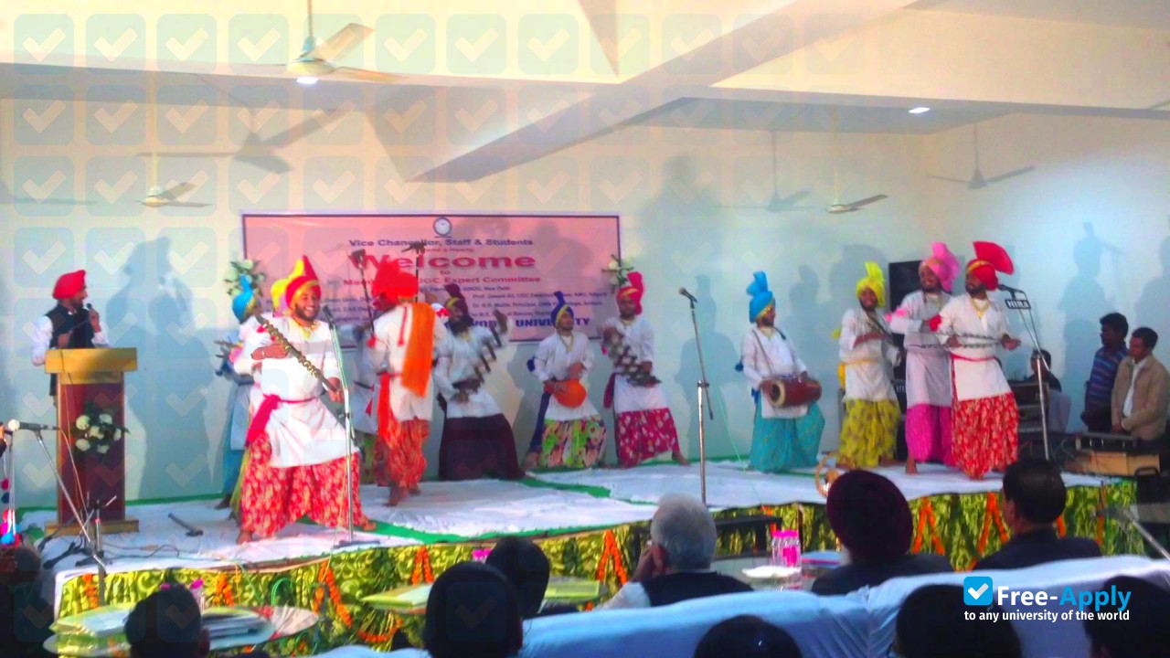 Sri Guru Granth Sahib World University photo #4