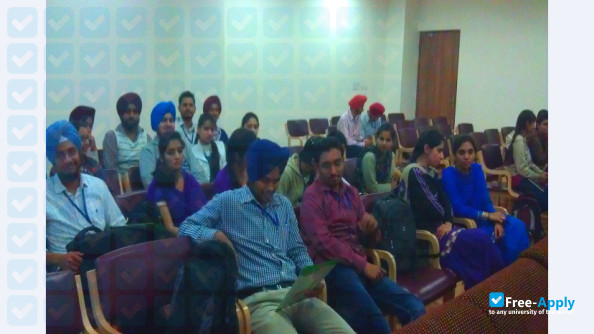 Sri Guru Granth Sahib World University photo #9