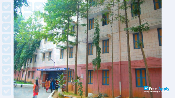 Фотография Valliammai Engineering College