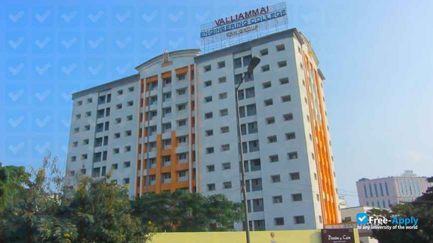 Foto de la Valliammai Engineering College #4