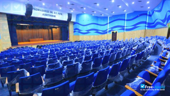 Dr D Y Patil University фотография №10