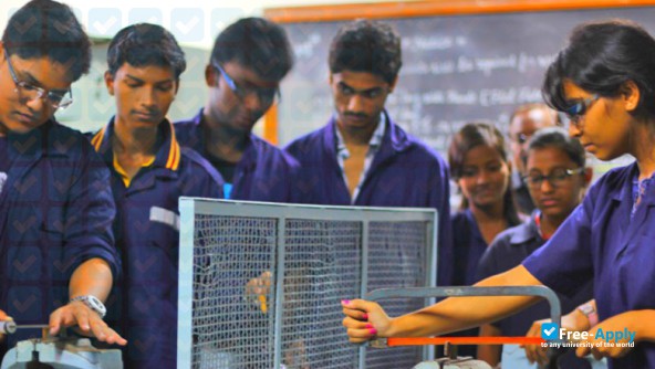Dr D Y Patil University фотография №18