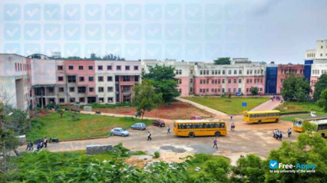 College of Engineering & Technology Bhubaneswar фотография №1