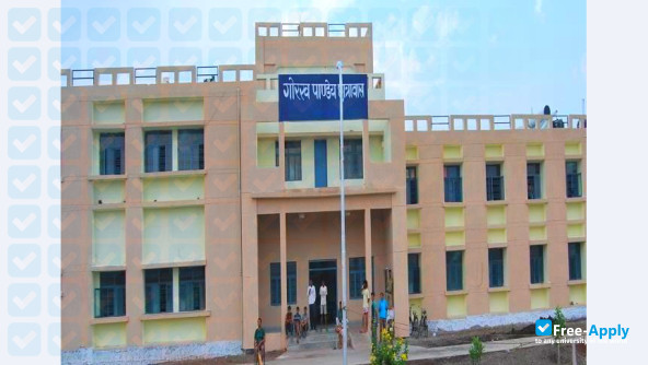 Mahatma Gandhi Antarrashtriya Hindi Vishwavidyalaya photo #6