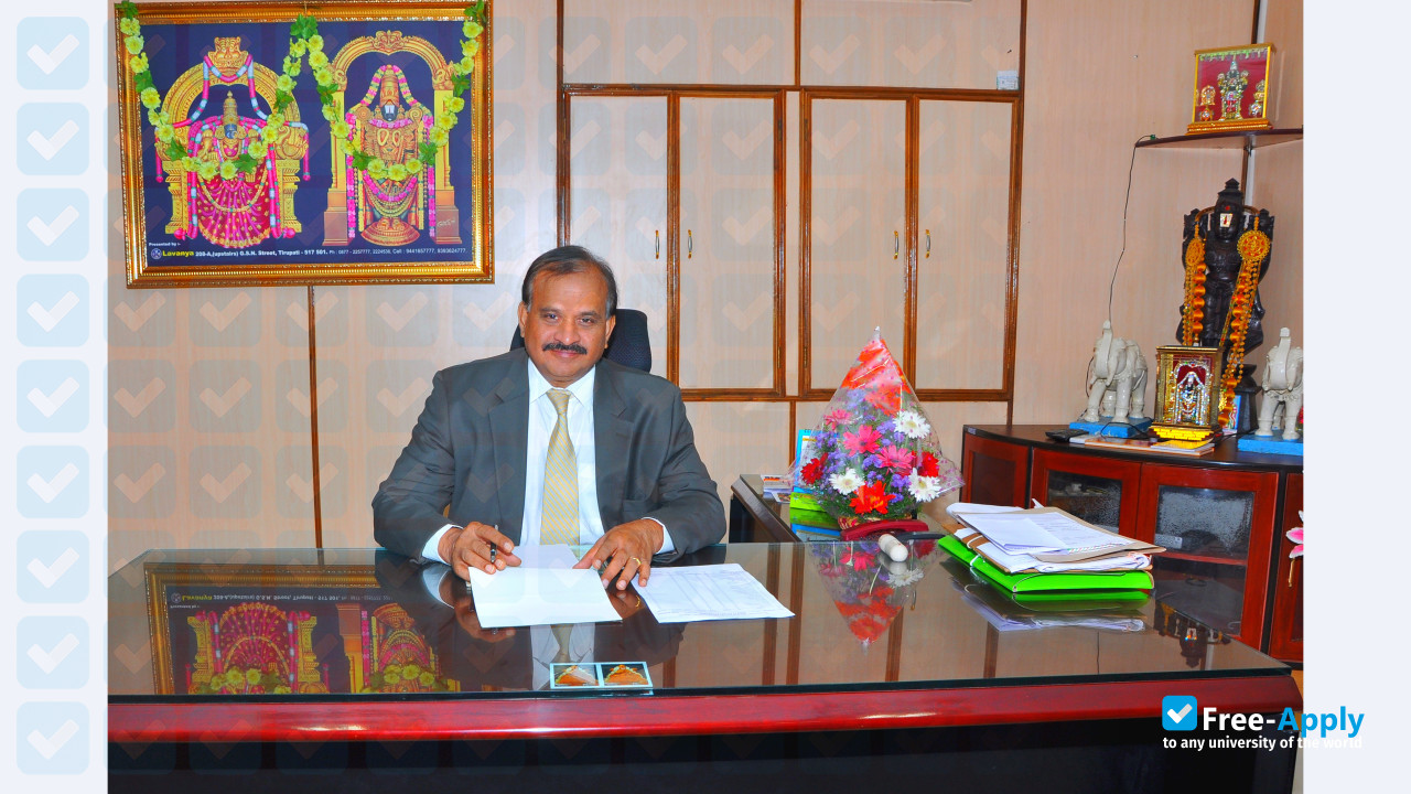 Sri Venkateswara Institute of Medical Sciences photo #1