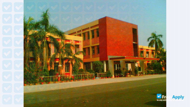 Foto de la Motilal Nehru National Institute of Technology Allahabad #1