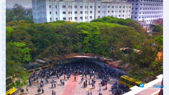 Easwari Engineering College Chennai photo #2