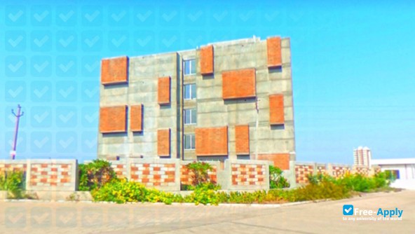 RK University фотография №8