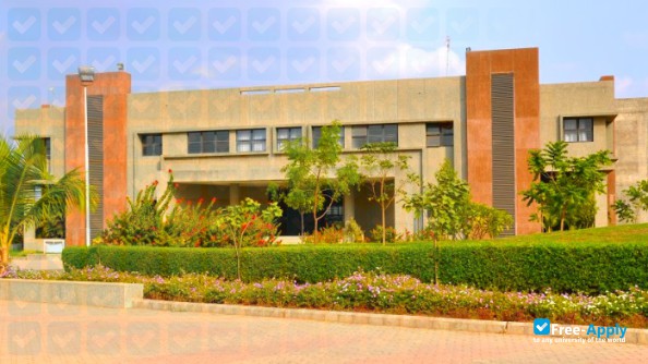 RK University фотография №2