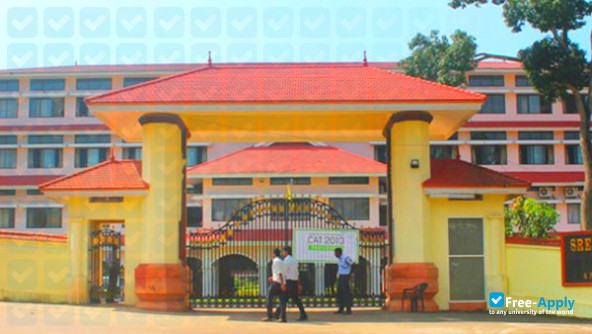 Sree Narayana Gurukulam College of Engineering photo #1
