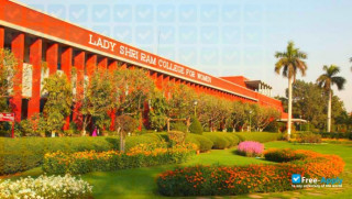 Lady Shri Ram College for Women thumbnail #5